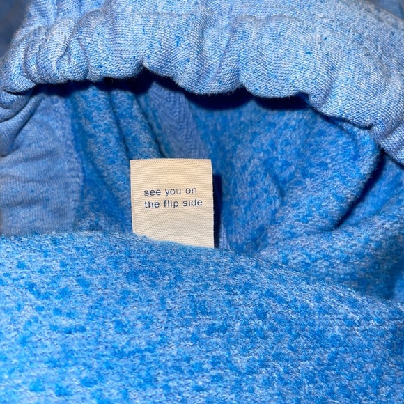 Old Navy T-Shirt Hoodie - Picture 4 of 4